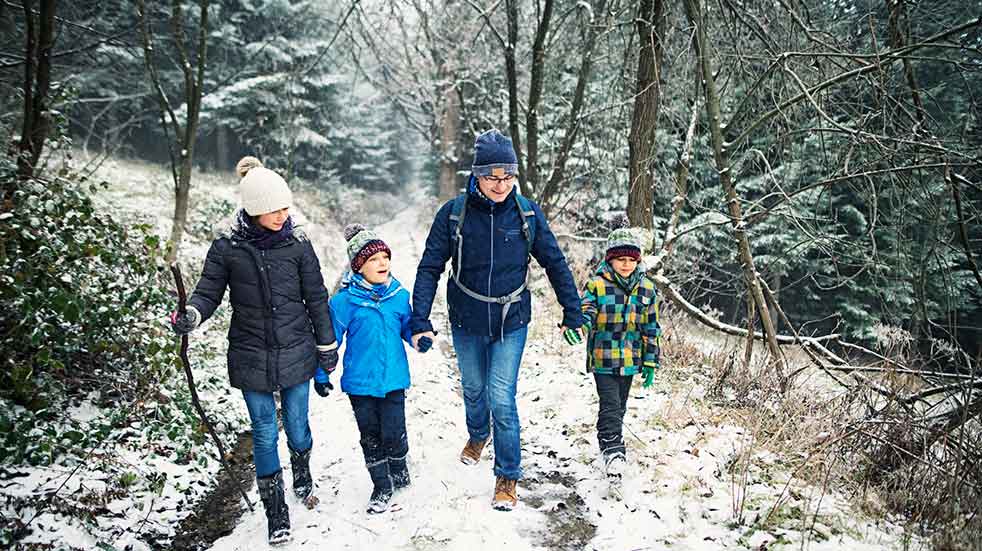 Family health and fitness walking in winter